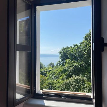 Crveni Apartman 크레스 외부 사진